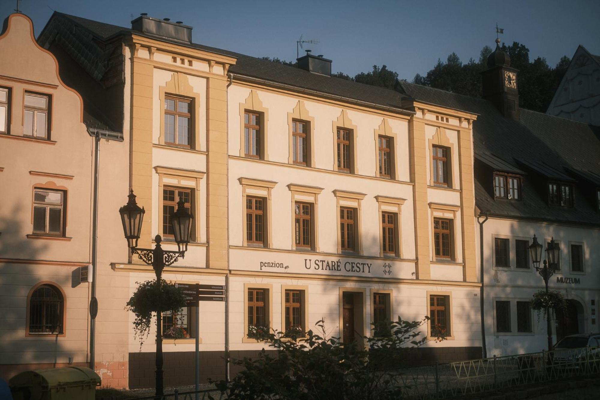 U Stare Cesty Hotel Horní Slavkov Екстериор снимка